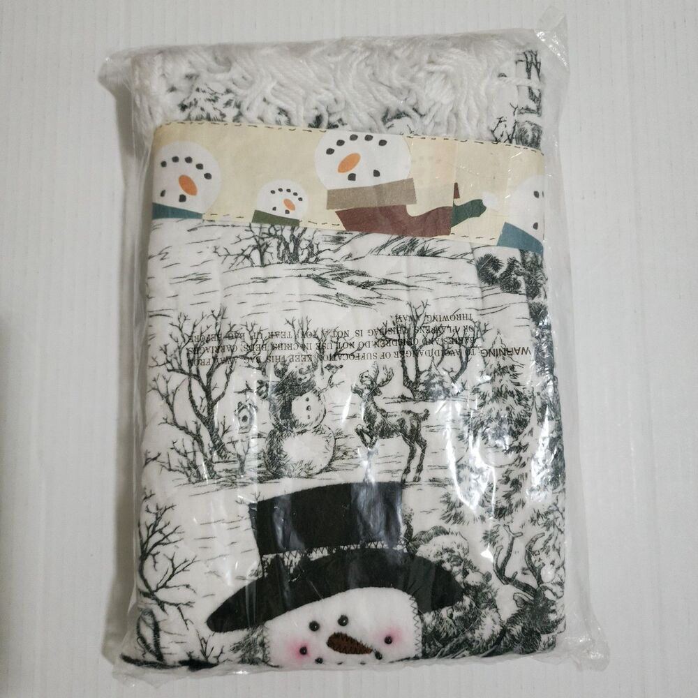 NWT Kirkland's Stitches 'N Snow Scarf with Dangles Winter Christmas Snowman